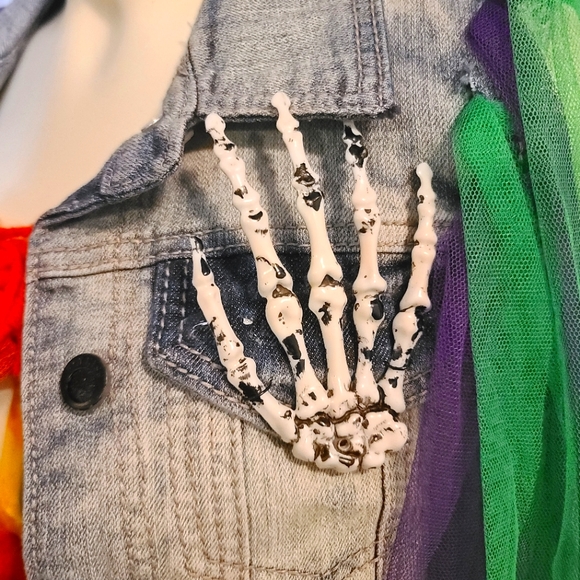 Hand Made Punk PennyWise Cosplay 🤡🎈 - Picture 4 of 5